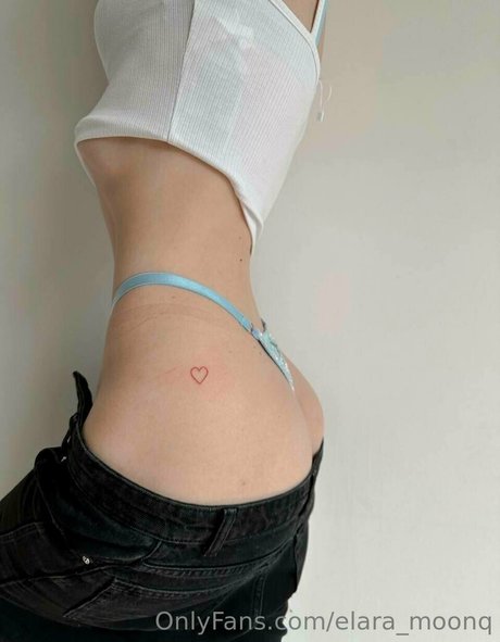 elara moonq セクシーモデル 画像