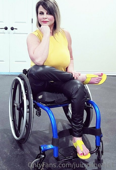 プラスサイズのOnlyFans ポルノ 写真