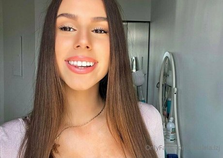 Daniela lzj 素敵なスター ギャラリー