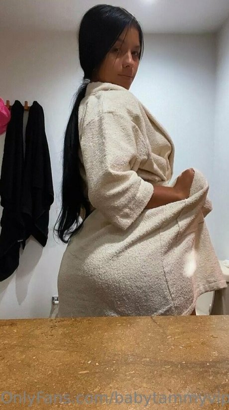 エボニートランスオンリーファンズ セクシー裸 ギャラリー