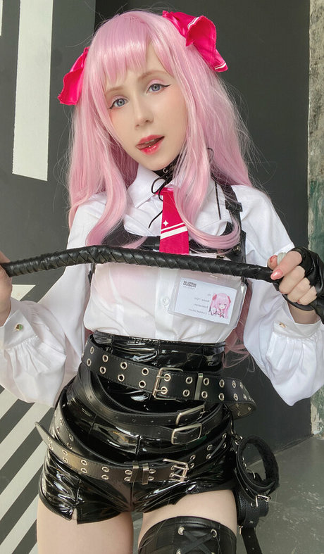 Hackee chan エロティックなスター 写真