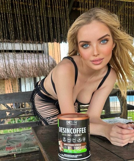 Giovanna Chaves 限定スター アーカイブ