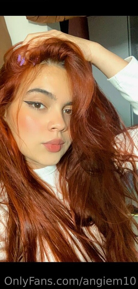 ティーンのおっぱいOnlyFans 裸 写真