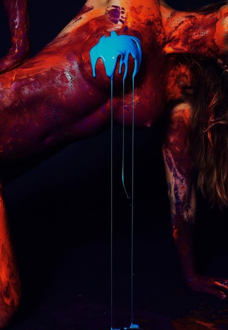 Natalie Jayne Roser profile image