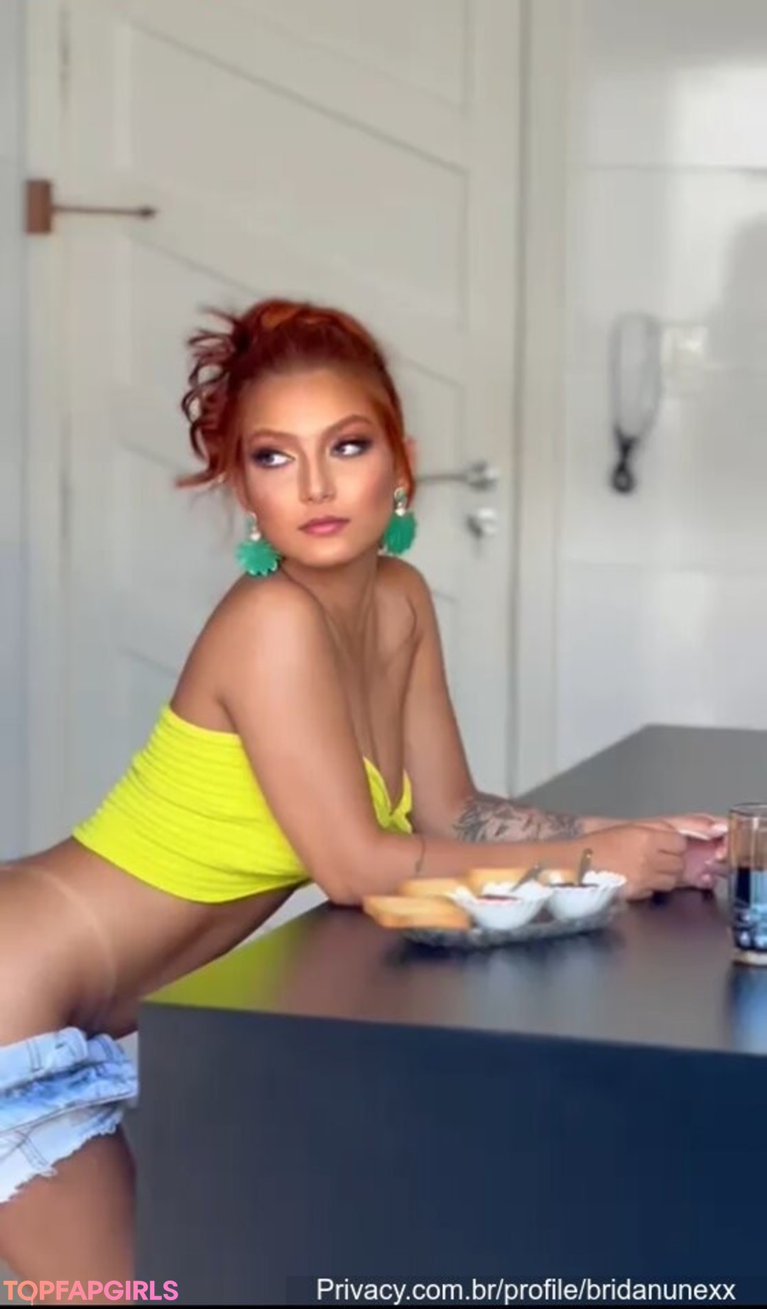 Brida Nunes アダルト女優 写真