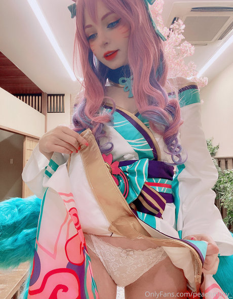 Peachymilky ポルノスター 写真