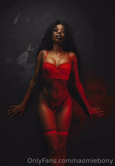 naomiebony セックススター 写真