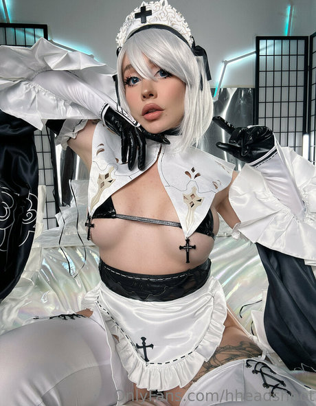 AliceBong ヌードのポルノスター 画像