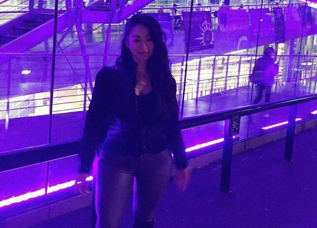 Dajinism ポルノスター 高品質 写真