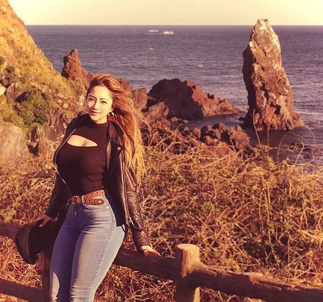 Dajinism ポルノスター 写真