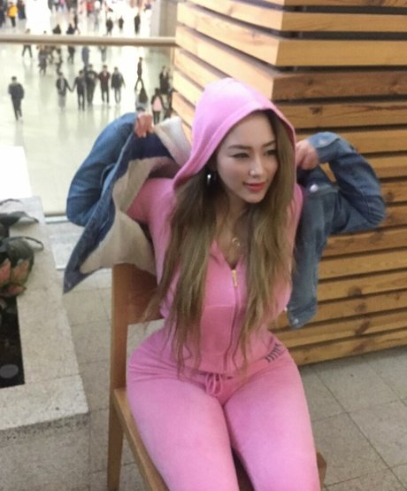 Dajinism ポルノスター 可愛い 画像