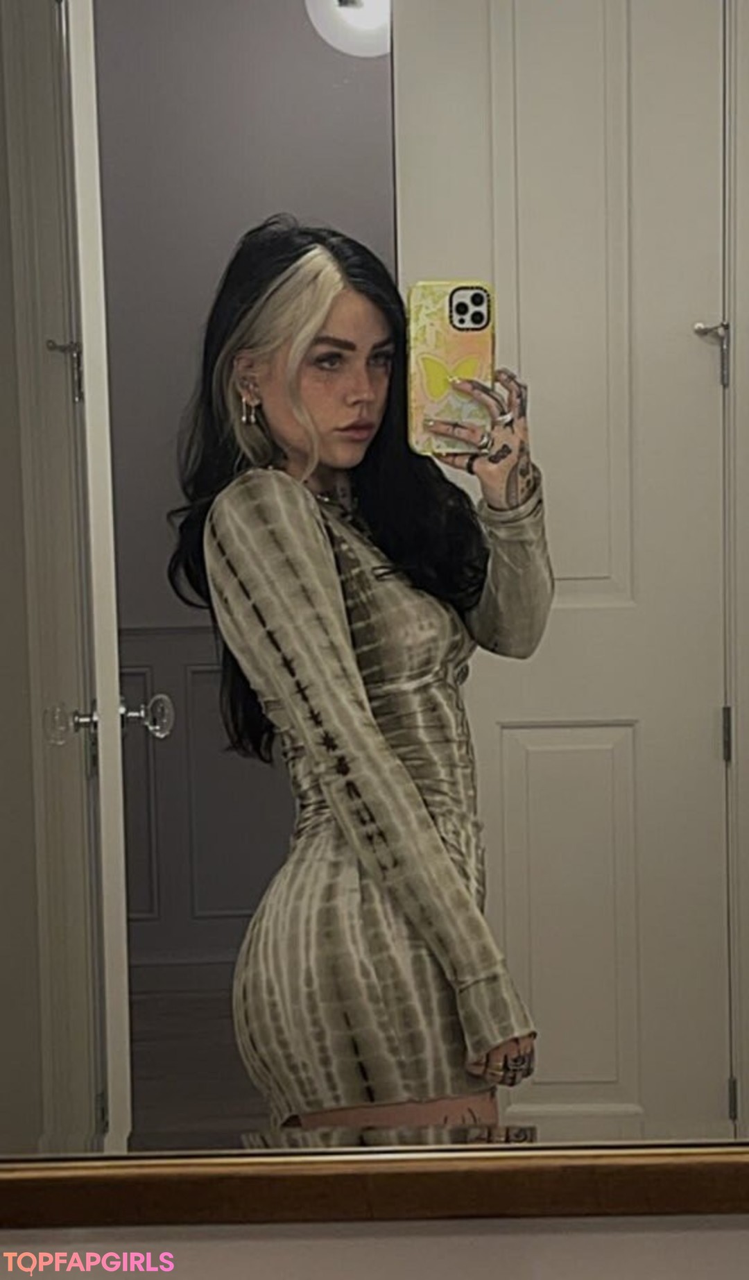 曲線美の裸OnlyFans ホットポルノ アーカイブ