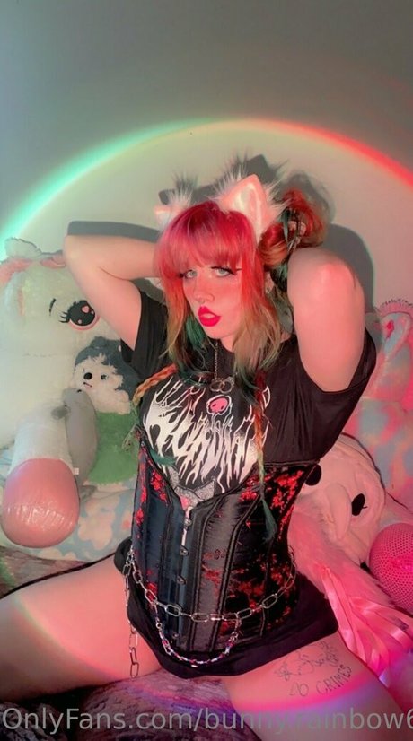 bunny rainbow69 ポルノスター ギャラリー