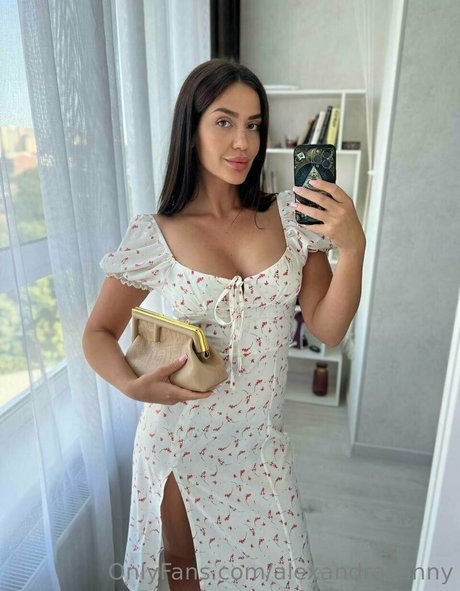 alexandrasunny xxxモデル 画像