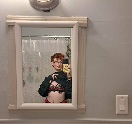 熟女 BBC OnlyFans セクシー裸 画像