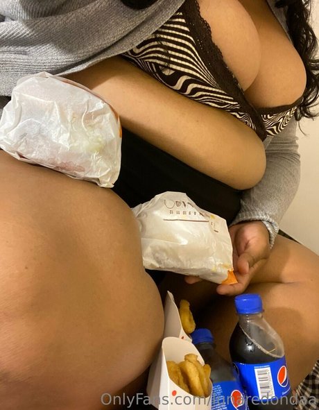 lunaredondaa トップスター 写真