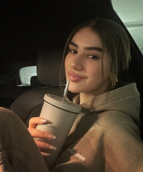 レズビアンセックスOnlyFans xxx 画像