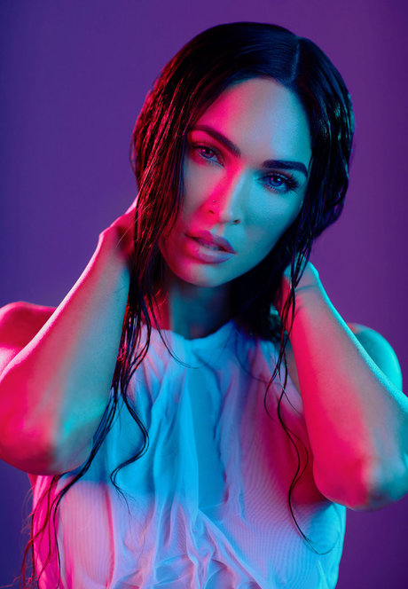 Megan Fox スター 裸 画像