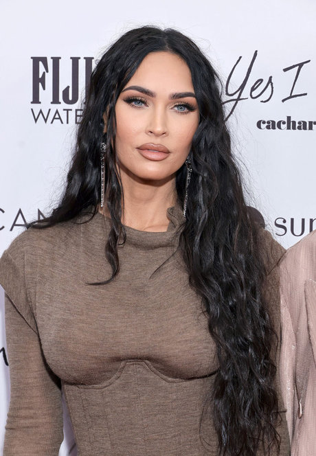 ゲイランジェリーOnlyFans アートポルノ ギャラリー