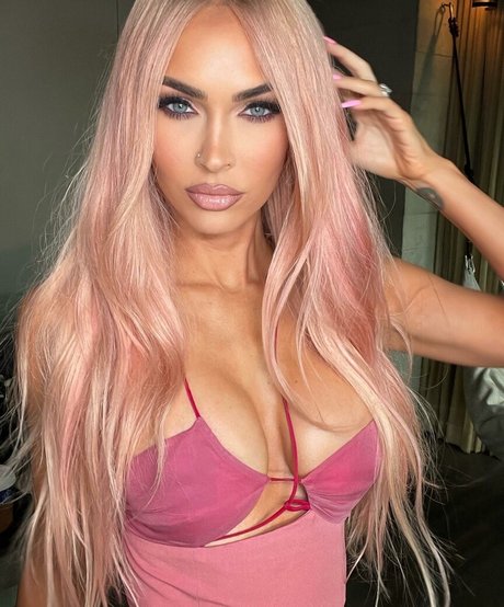 痩せた金髪の熟女OnlyFans 無料xxx 写真