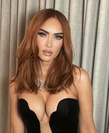 熟女ディルドOnlyFans 美しい 写真