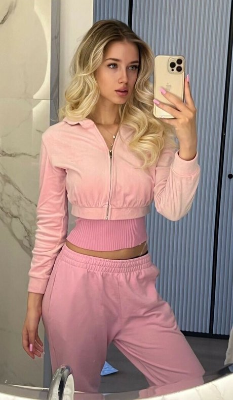 毛深いBBW OnlyFans 無料ヌード 画像