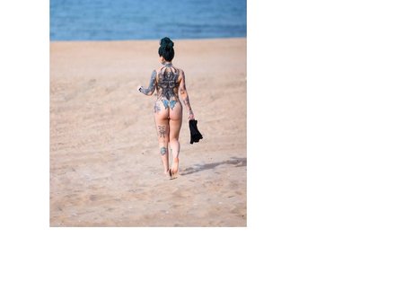 トップレスビーチOnlyFans HD 写真