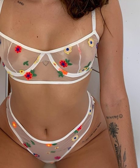 中出しアジア人OnlyFans アート裸 写真