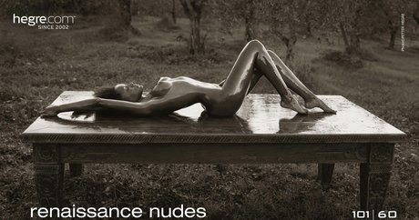 双子の姉妹OnlyFans セクシー 写真