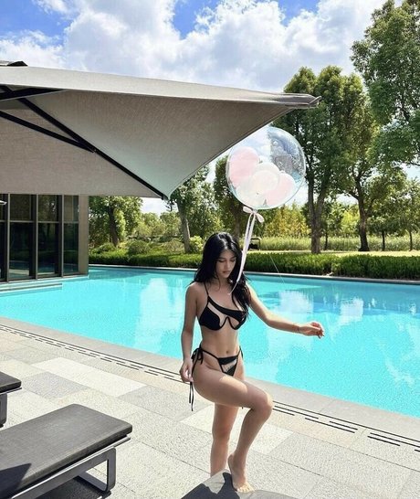 June Gong ホットなスター 写真