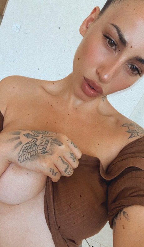 黒人ヌードOnlyFans 美しい裸 写真