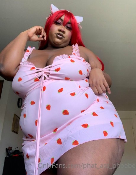 phat ass phoebe 独占女優 ギャラリー