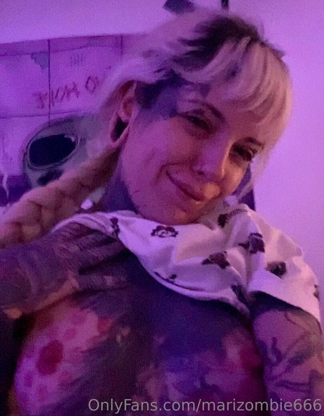 marizombie666 高品質のスター ギャラリー