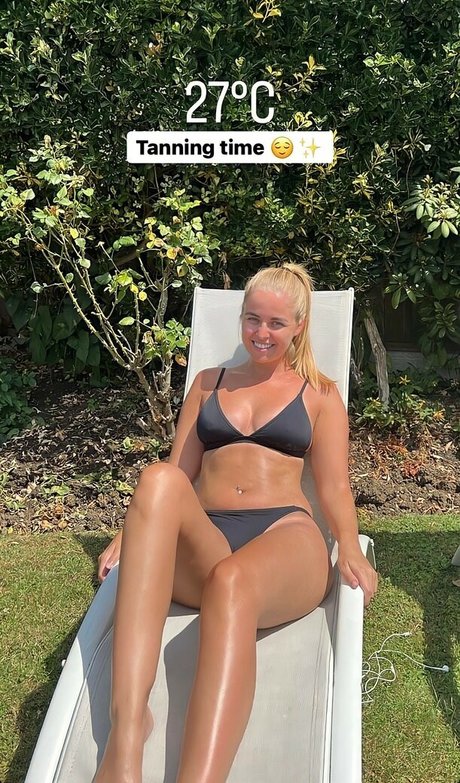 Lucyannskates セクシーなポルノスター 画像