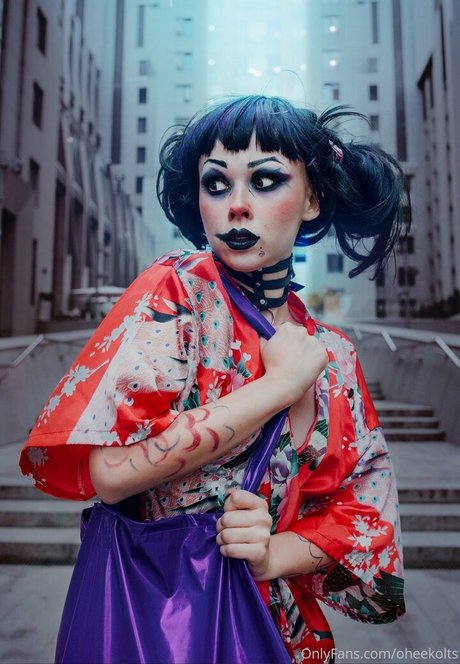 ティーンヌードOnlyFans ホットポルノ 画像