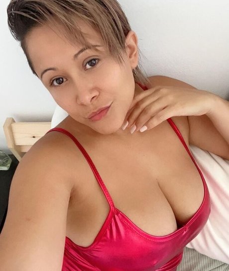 Victoria Mae かわいいスター アーカイブ