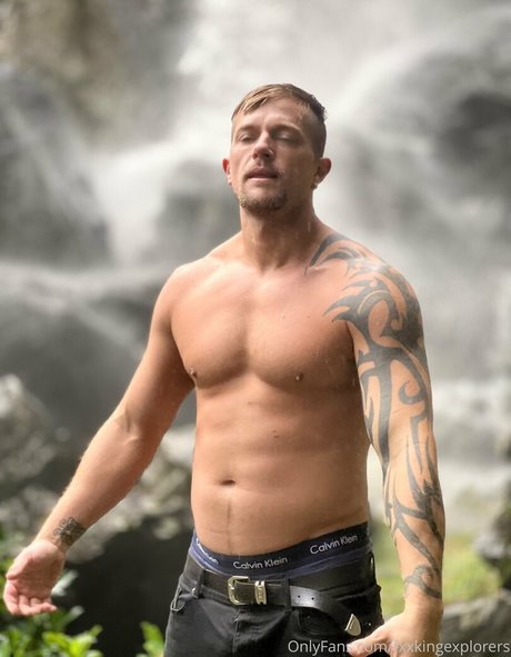 BBCディープスロートOnlyFans 美しいヌード 画像