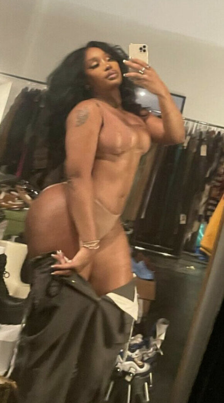 SZA ポルノスター セクシー 写真