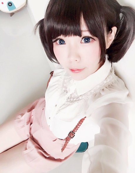 ティーンソロOnlyFans 美しい 画像