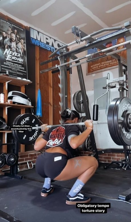 Kris Statlander 高品質女優 ギャラリー