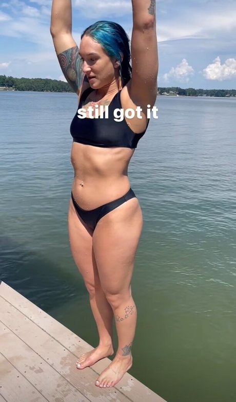 Kris Statlander 独占スター 写真