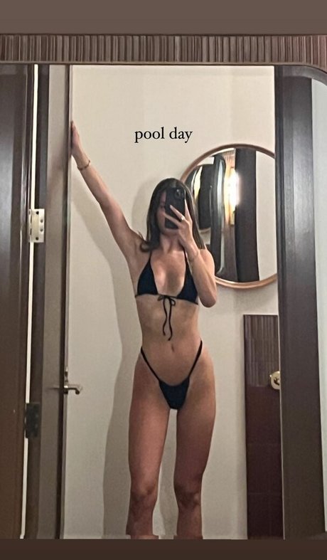 BBW ラティーナ OnlyFans アートヌード 画像