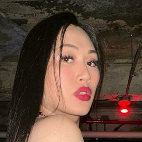 TS Didi Divina 裸のポルノスター 写真