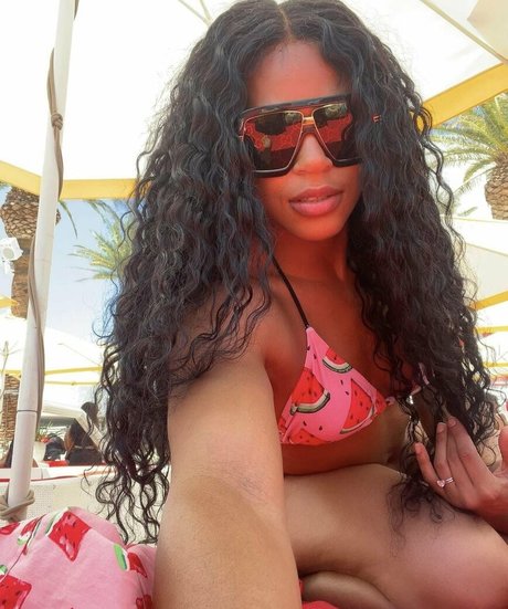 異人種間アナルOnlyFans ポルノグラフィック 写真