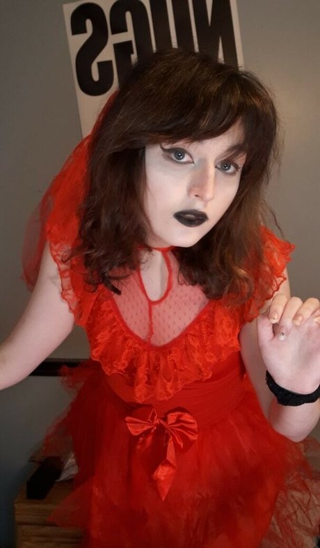 korvid snd xxxポルノスター 写真