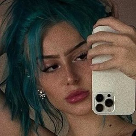 Belle Kaffer アートスター 画像