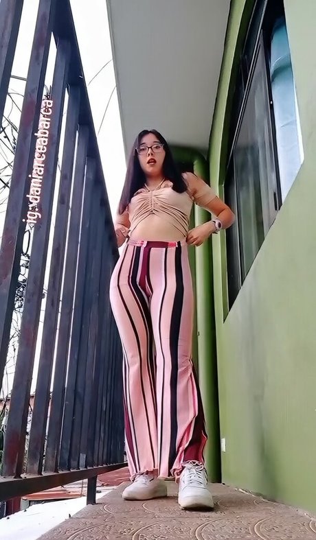 濃厚なラテン系熟女OnlyFans セクシーヌード 画像