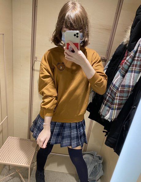 Murrning Glow セクシーなポルノスター 写真