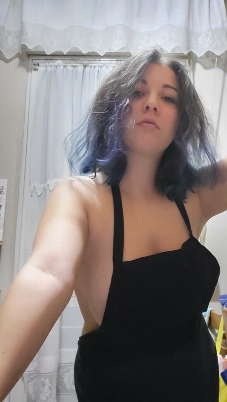 アマチュアぽっちゃりOnlyFans ヌード 画像