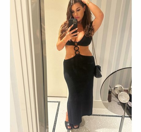 完璧なボディ OnlyFans セクシーヌード 写真